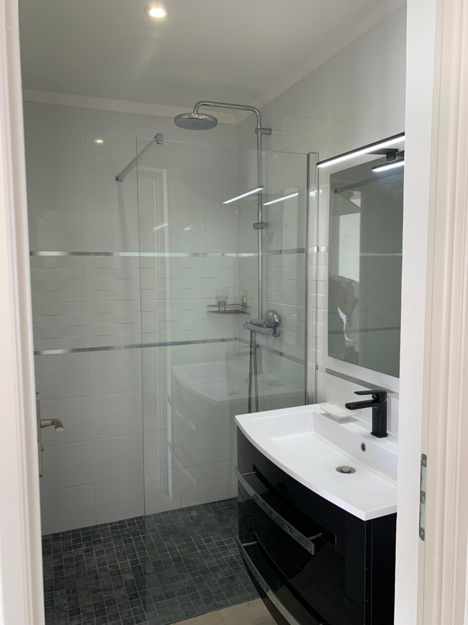 Luxueuse Villa Avec Piscine Region Paca Et Maison Contemporaine 滨海拉塞讷 外观 照片